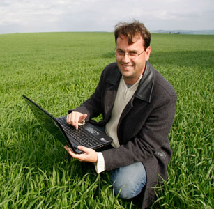 O uso de Softwares na Agricultura no Gerenciamento do Cultivo